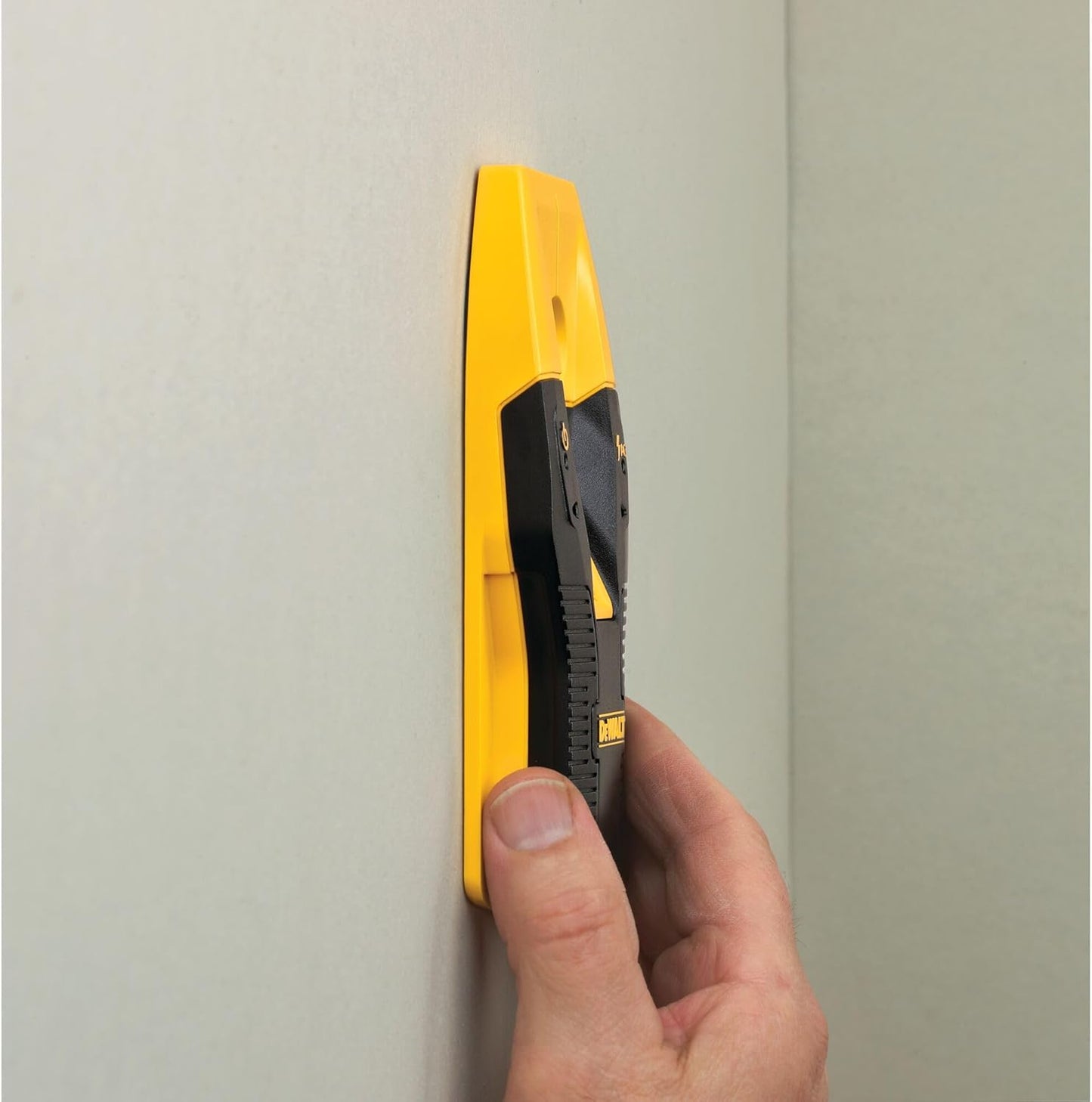 DEWALT Stud Finder, 3/4‰, Locate Framing Studs Efficiently with LED Arrows, Ideal for Wood and Metal, AAA Batteries Included (DW0100)